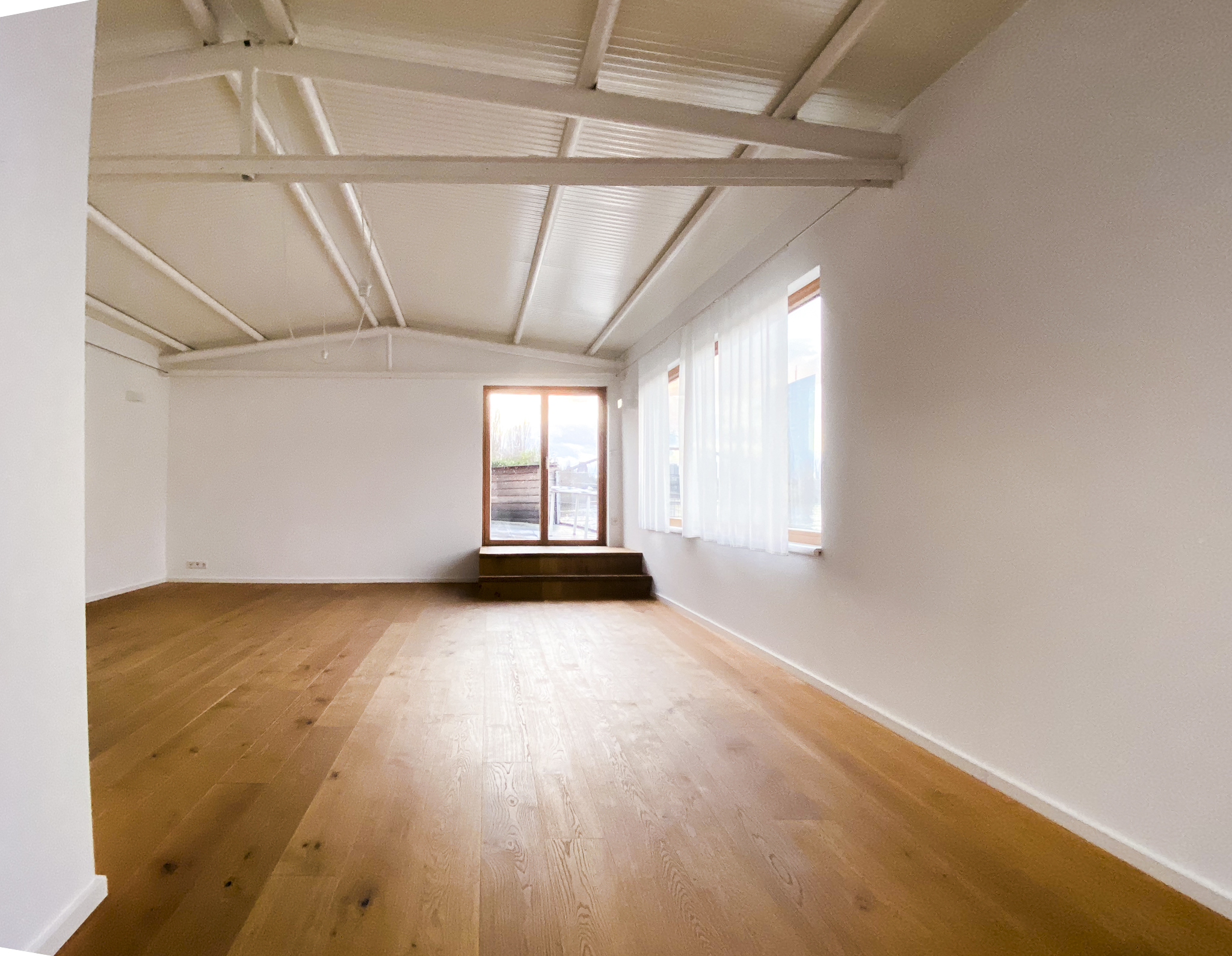 Bild 2: Hausboot innen